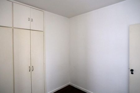 Apartamento para alugar com 97m², 3 quartos e 1 vaga Apartamento para alugar com 97m², 3 quartos e 1 vagaQuarto