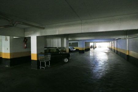 Apartamento para alugar com 97m², 3 quartos e 1 vaga Apartamento para alugar com 97m², 3 quartos e 1 vagaGaragem