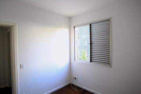 Apartamento para alugar com 97m², 3 quartos e 1 vaga Apartamento para alugar com 97m², 3 quartos e 1 vagaQuarto