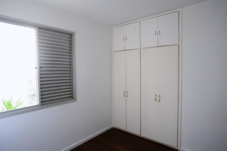 Apartamento para alugar com 97m², 3 quartos e 1 vaga Apartamento para alugar com 97m², 3 quartos e 1 vagaQuarto
