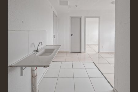 Apartamento para alugar com 32m², 2 quartos e sem vaga Apartamento para alugar com 32m², 2 quartos e sem vagaCozinha/Área de serviço