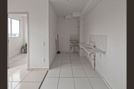 Apartamento para alugar com 32m², 2 quartos e sem vaga Apartamento para alugar com 32m², 2 quartos e sem vagaCozinha/Área de serviço