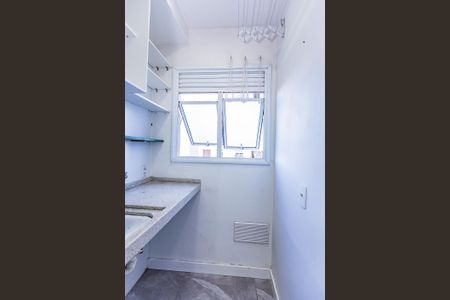 Área de Serviço de apartamento para alugar com 2 quartos, 44m² em Conjunto City Jaragua, São Paulo