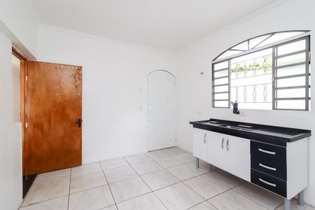 Cozinha de casa para alugar com 2 quartos, 52m² em Vila Santana, São Paulo