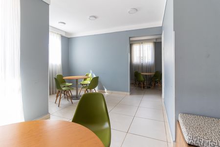 Apartamento para alugar com 52m², 2 quartos e 1 vagaÁrea comum - Salão de festas II