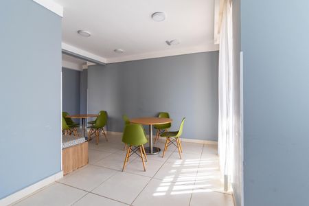 Apartamento para alugar com 52m², 2 quartos e 1 vagaÁrea comum - Salão de festas II