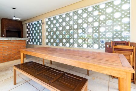 Apartamento para alugar com 52m², 2 quartos e 1 vagaÁrea comum - Churrasqueira