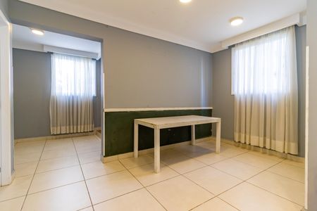 Apartamento para alugar com 52m², 2 quartos e 1 vagaÁrea comum - Salão de festas II