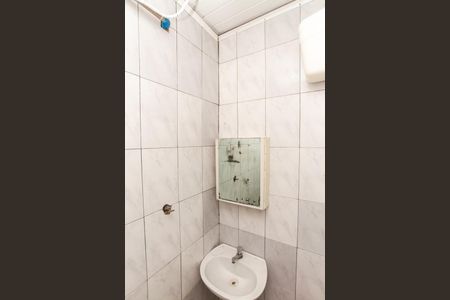 Banheiro de casa para alugar com 1 quarto, 55m² em Vila Maria Alta, São Paulo