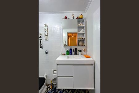 Apartamento à venda com 78m², 3 quartos e sem vaga Apartamento à venda com 78m², 3 quartos e sem vagaBanheiro