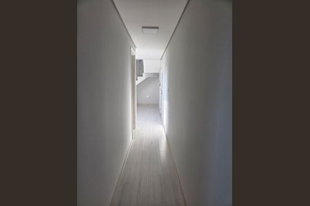 Corredor de apartamento para alugar com 2 quartos, 86m² em Vila Nossa Senhora das Vitorias, Mauá