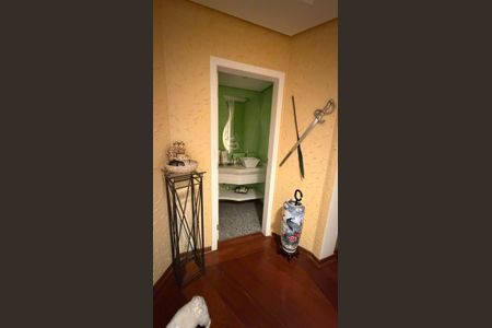 Apartamento à venda com 240m², 4 quartos e 4 vagas Apartamento à venda com 240m², 4 quartos e 4 vagasÁrea de Serviço