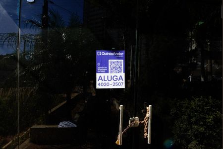 Placa Instalada com o Código BMLM-238 no dia 13/07/2026 de apartamento à venda com 4 quartos, 102m² em Jardim Riacho das Pedras, Contagem