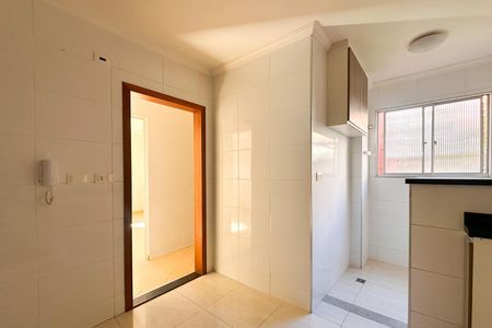 Apartamento à venda com 55m², 2 quartos e 1 vaga Apartamento à venda com 55m², 2 quartos e 1 vagaCozinha
