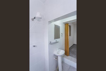 Casa para alugar com 50m², 1 quarto e 1 vaga Casa para alugar com 50m², 1 quarto e 1 vagaBanheiro