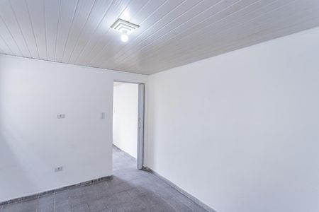 Quarto de casa para alugar com 1 quarto, 50m² em Parque Sao Luis, São Paulo