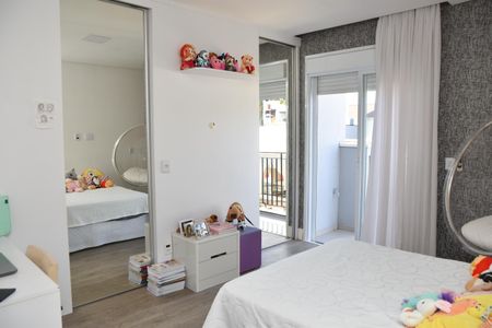 Casa de condomínio para alugar com 322m², 4 quartos e 4 vagas Casa de condomínio para alugar com 322m², 4 quartos e 4 vagasSuíte 2