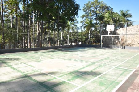 Casa de condomínio para alugar com 322m², 4 quartos e 4 vagas Casa de condomínio para alugar com 322m², 4 quartos e 4 vagasQuadra Esportiva