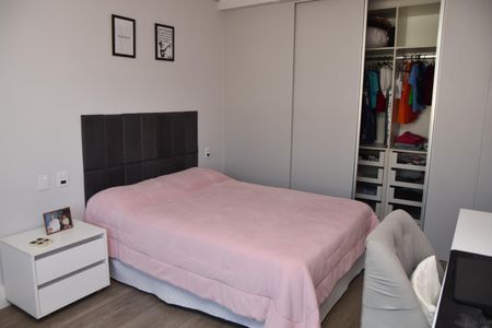 Casa de condomínio para alugar com 322m², 4 quartos e 4 vagas Casa de condomínio para alugar com 322m², 4 quartos e 4 vagasSuite 3