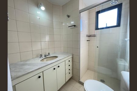 Apartamento para alugar com 65m², 2 quartos e 2 vagas Apartamento para alugar com 65m², 2 quartos e 2 vagasBanheiro 1