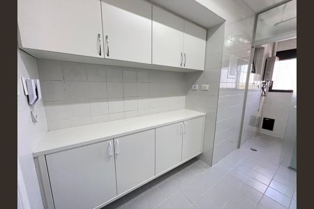 Apartamento para alugar com 65m², 2 quartos e 2 vagas Apartamento para alugar com 65m², 2 quartos e 2 vagasCozinha