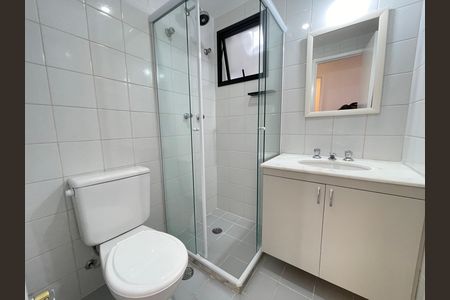 Banheiro 2 de apartamento para alugar com 2 quartos, 65m² em Butantã, São Paulo