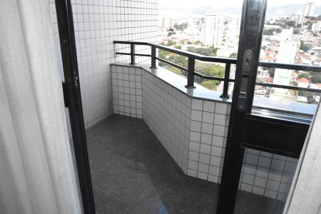 Sala Varanda de apartamento à venda com 3 quartos, 135m² em Anhangabaú, Jundiaí