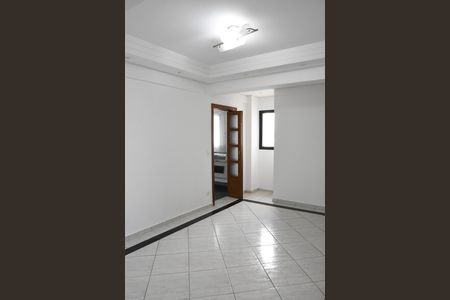 Sala de Jantar com vista da porta da cozinha de apartamento à venda com 3 quartos, 135m² em Anhangabaú, Jundiaí