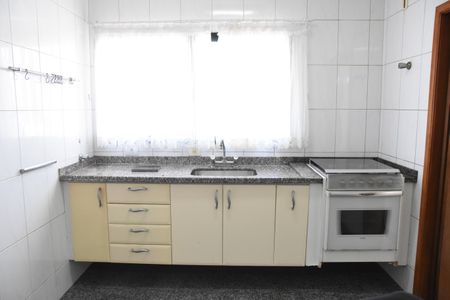 Cozinha de apartamento à venda com 3 quartos, 135m² em Anhangabaú, Jundiaí