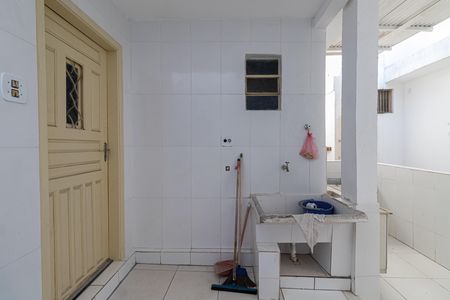 Casa para alugar com 76m², 1 quarto e sem vaga Casa para alugar com 76m², 1 quarto e sem vagaÁrea de serviço
