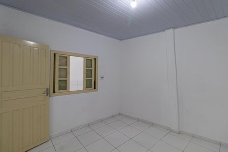 Casa para alugar com 76m², 1 quarto e sem vaga Casa para alugar com 76m², 1 quarto e sem vagaQuarto