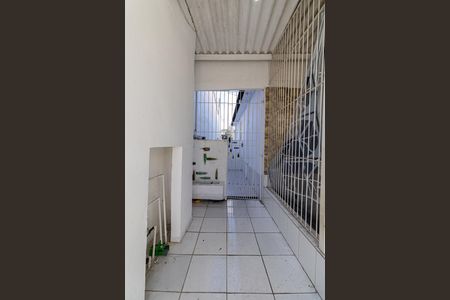 Área Comum - Entrada de casa para alugar com 1 quarto, 76m² em Vila Matilde, São Paulo
