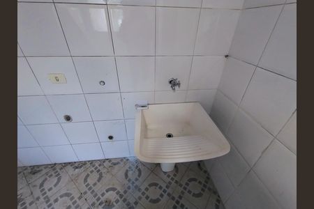 Área de Serviço de casa de condomínio para alugar com 3 quartos, 350m² em Bairro dos Casa, São Bernardo do Campo