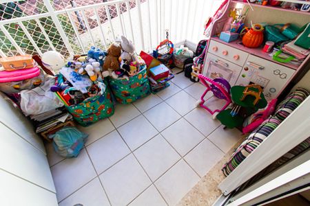 Apartamento à venda com 66m², 2 quartos e 1 vaga Apartamento à venda com 66m², 2 quartos e 1 vagaVaranda