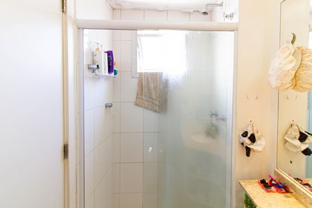 Apartamento à venda com 66m², 2 quartos e 1 vaga Apartamento à venda com 66m², 2 quartos e 1 vagaBanheiro da Suíte