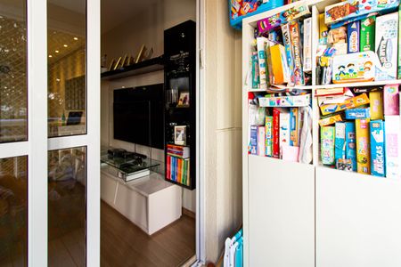 Apartamento à venda com 66m², 2 quartos e 1 vaga Apartamento à venda com 66m², 2 quartos e 1 vagaVaranda