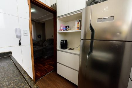 Apartamento à venda com 43m², 2 quartos e 1 vaga Apartamento à venda com 43m², 2 quartos e 1 vagaCozinha