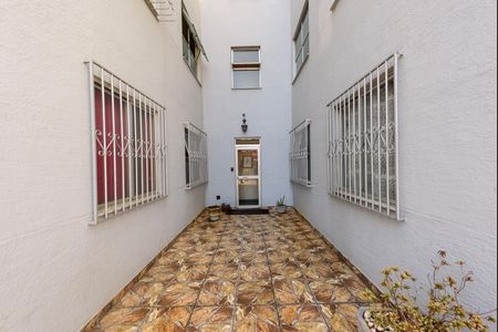 Hall de entrada de apartamento à venda com 2 quartos, 43m² em Eldorado, Contagem