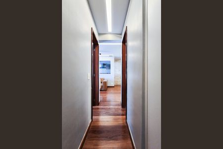 Apartamento à venda com 78m², 2 quartos e 1 vaga Apartamento à venda com 78m², 2 quartos e 1 vagaCorredor