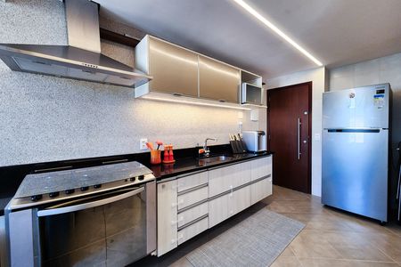 Apartamento à venda com 78m², 2 quartos e 1 vaga Apartamento à venda com 78m², 2 quartos e 1 vagaCozinha