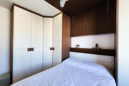 Apartamento à venda com 78m², 2 quartos e 1 vaga Apartamento à venda com 78m², 2 quartos e 1 vagaSuíte