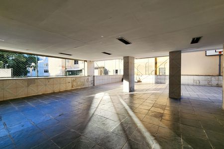Apartamento à venda com 78m², 2 quartos e 1 vaga Apartamento à venda com 78m², 2 quartos e 1 vagaÁrea Comum