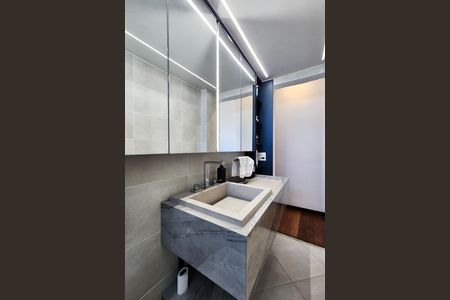Apartamento à venda com 78m², 2 quartos e 1 vaga Apartamento à venda com 78m², 2 quartos e 1 vagaBanheiro da Suíte