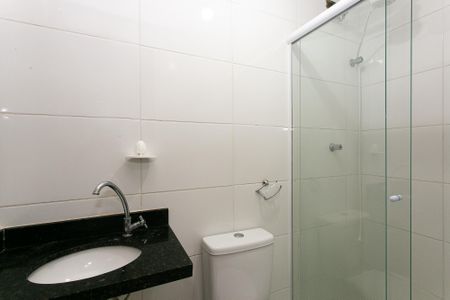 Casa de condomínio para alugar com 30m², 1 quarto e sem vaga Casa de condomínio para alugar com 30m², 1 quarto e sem vagaBanheiro