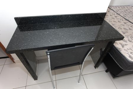 Cozinha - Mesa e Cadeira de casa de condomínio para alugar com 1 quarto, 30m² em Belenzinho, São Paulo