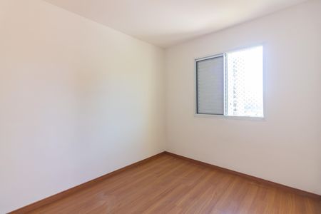 Quarto 1 de apartamento para alugar com 2 quartos, 52m² em São Pedro, Osasco