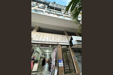 Apartamento para alugar com 64m², 2 quartos e 1 vaga