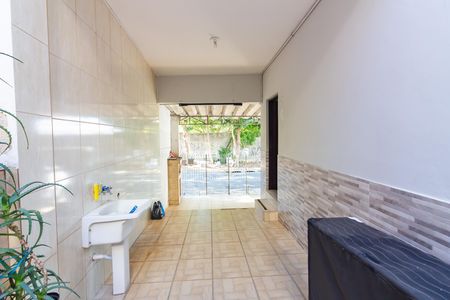Área de Serviço de casa para alugar com 3 quartos, 60m² em Jardim das Flores, Osasco