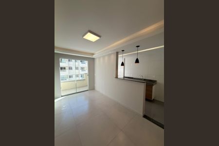 Sala de apartamento à venda com 2 quartos, 55m² em Taquara, Rio de Janeiro
