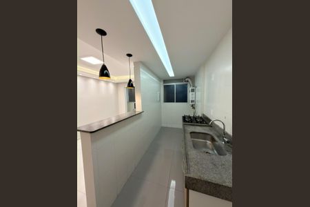 Cozinha de apartamento à venda com 2 quartos, 55m² em Taquara, Rio de Janeiro